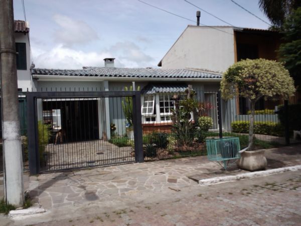 Casas à venda na Avenida Juca Batista - Ipanema, Porto Alegre - RS